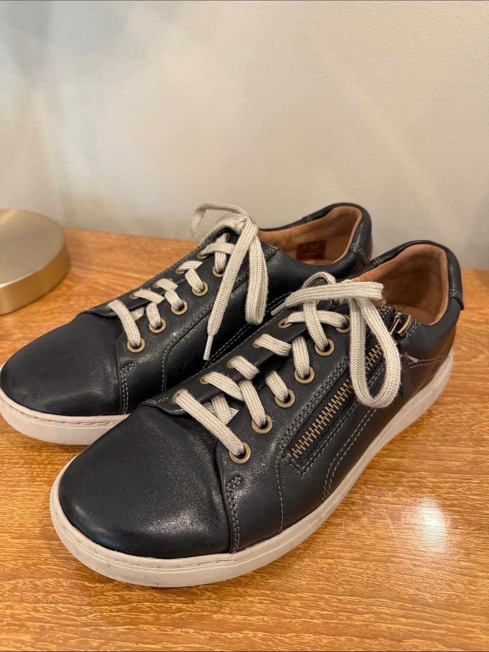 Clarks Black Leather Low-Top Sneakers with Cream Laces